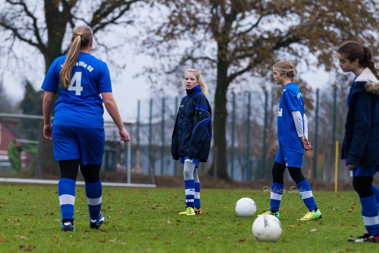 Bild 60 - B-Juniorinnen FSG BraWie 08 - SV Bokhorst : Ergebnis: 0:6